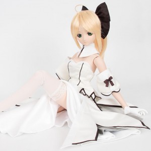 The softer side of Saber Lily